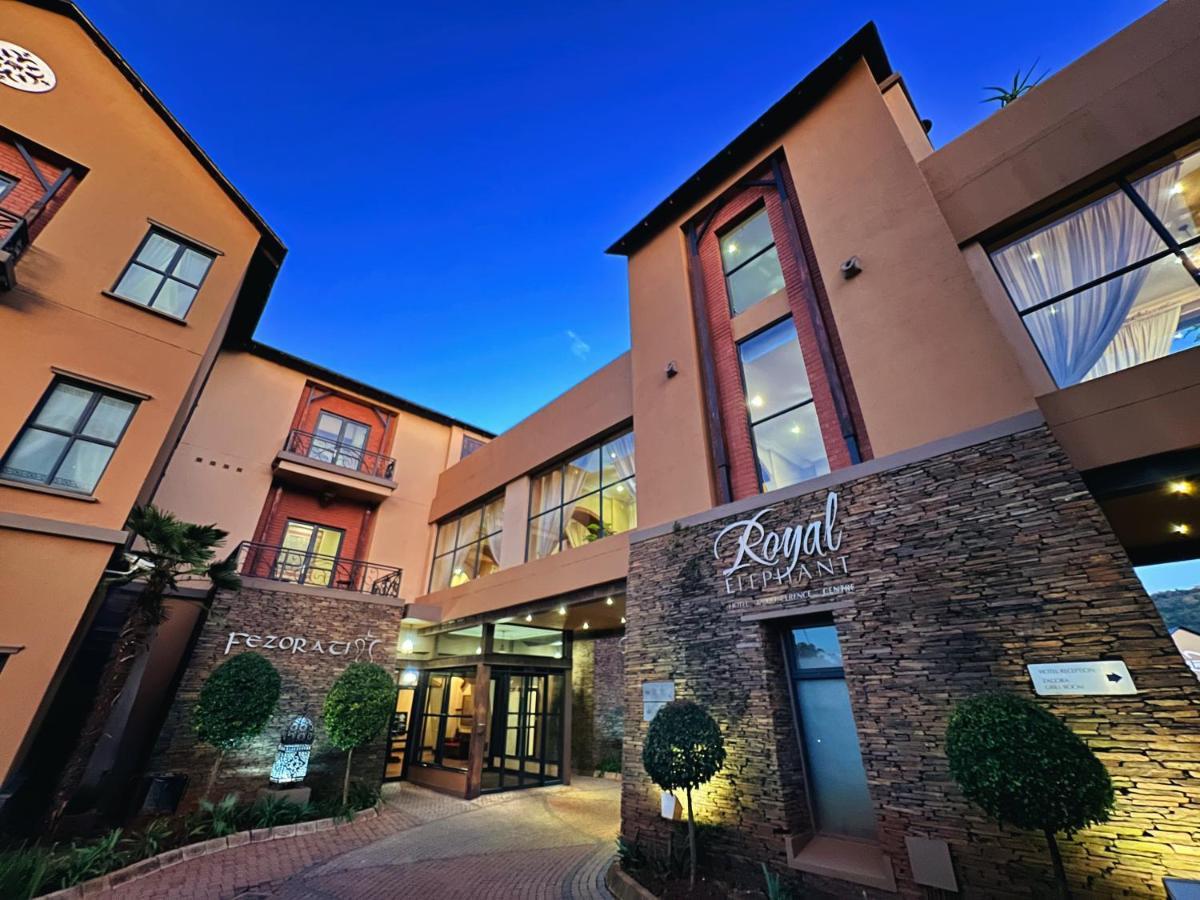 Royal Elephant Hotel & Conference Centre 켄투리온 외부 사진